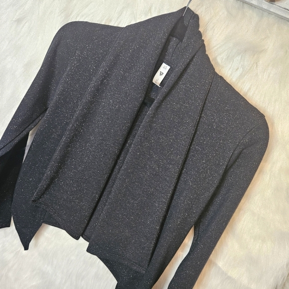 Spirit of Movement Girls Dance Wrap - Picture 3 of 6